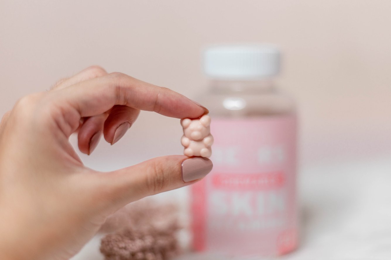 A visually stunning showcase of product photography samples, capturing the craftsmanship, aesthetics, and allure of various products through captivating visuals.